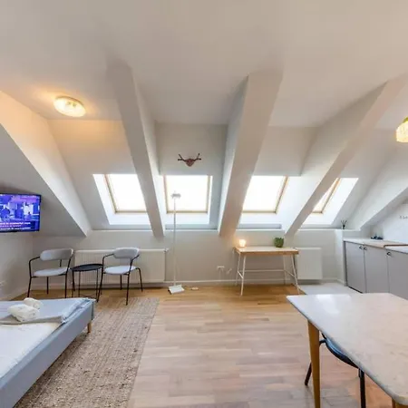 Vivando - Scandic F + Parking *