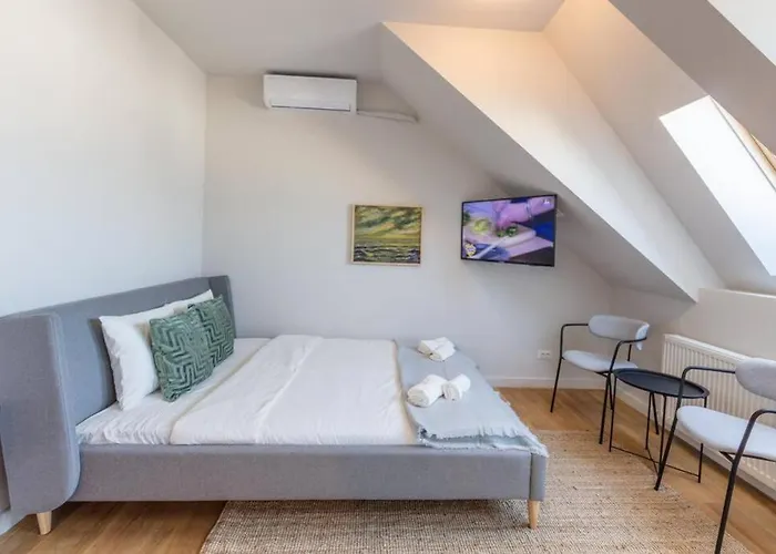 Vivando - Scandic F + Parking