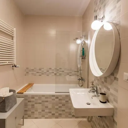 Vivando - Scandic F + Parking *