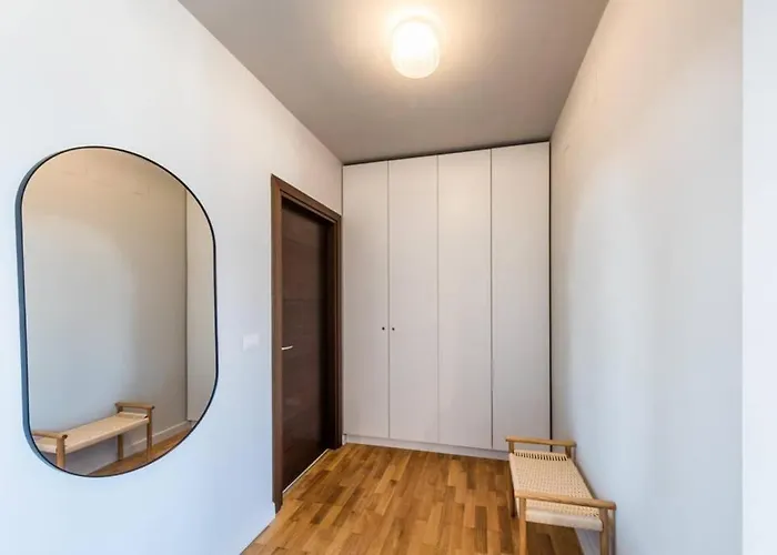 Vivando - Scandic F + Parking Bukarest